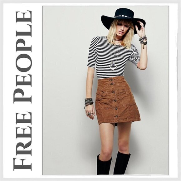 Free People‎ Striped Leader of the Pack Tee Black Ivory Knit Top Womens Size S - Picture 1 of 13